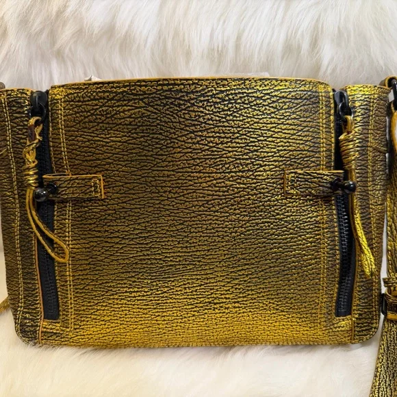 3.1 PHILLIP LIM
Gold/Black Shark Embossed
Leather Medium Pashli Satchel
Bag💛🖤 - Picture 13 of 14